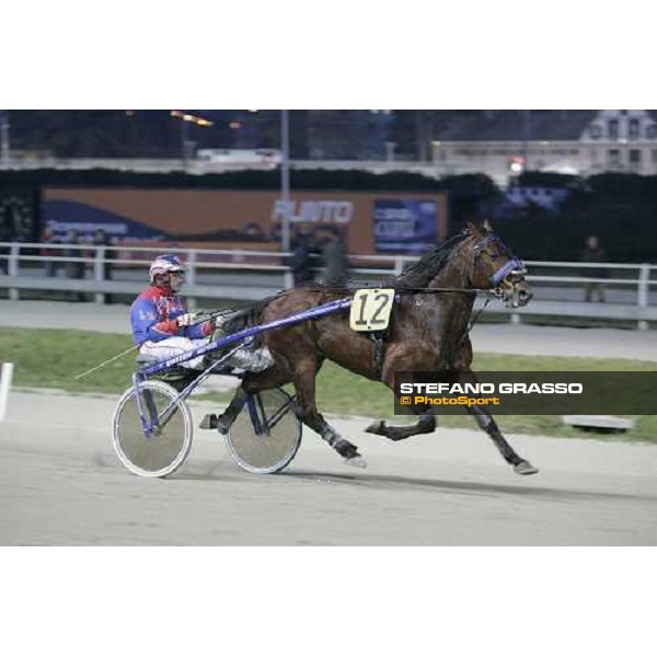 warming up for Lorenzo Baldi and Eastwood Om before the Gran Premio Encat \'Memorial Fausto Branchini\' Milan, San Siro 11th february 2007 ph. Stefano Grasso