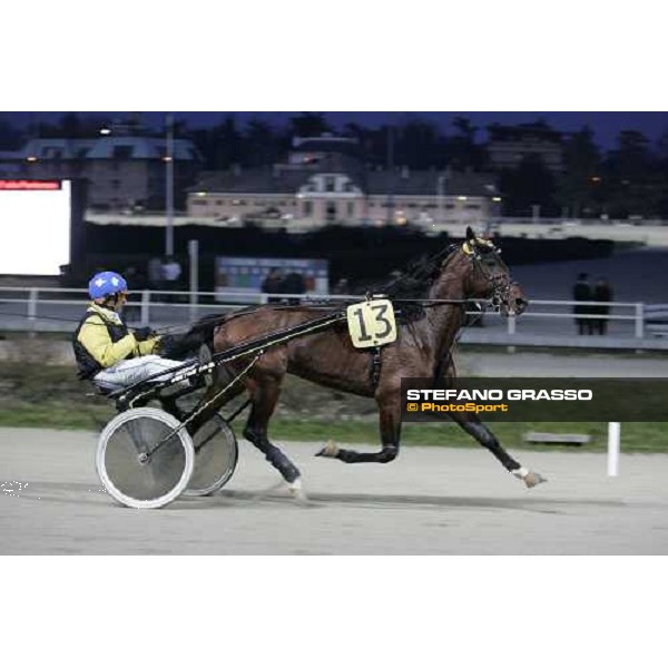 warming up for Fausto Tranchina and Dart Boss before the Gran Premio Encat \'Memorial Fausto Branchini\' Milan, San Siro 11th february 2007 ph. Stefano Grasso