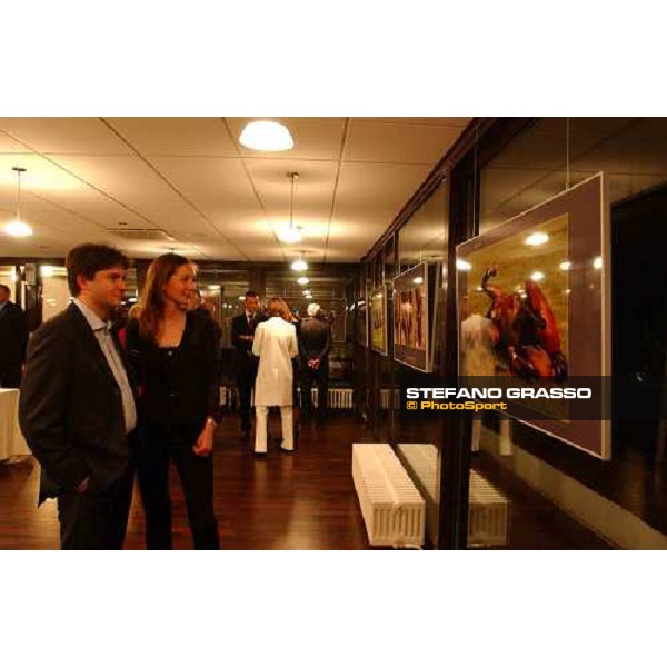 guests at photographic exibition of Falbrav by Stefano Grasso Carimate golf Club 29th april 2004 ph. Stefano Grasso