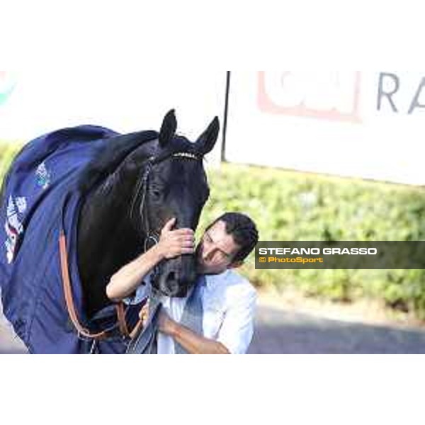 Jonathan Bacci and Time to Choose after winning the Premio Presidente della Repubblica GBI Racing Rome,Capannelle racecourse 14 may 2017 ph.Stefano Grasso