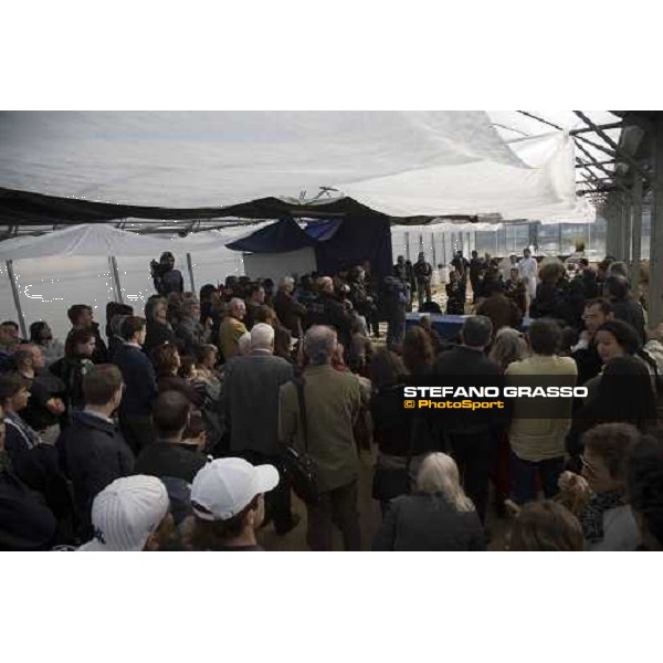La conferenza stampa di presentazione del progetto \'Cavalli in Carcere\' nella casa di reclusione di Bollate. Bollate, 27 febbraio 2007 ph. Stefano Grasso