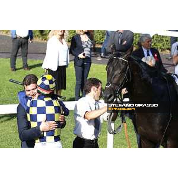 Fabio Branca on Time to Choose enters the winner circle after winning the Premio Presidente della Repubblica GBI Racing - Stefano Botti Rome Capannelle racecourse, 14th may 2017 - ph.Stefano Grasso