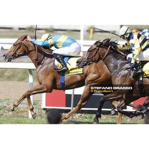 Dario Vargiu on Poppet\'s Lachy wins the Premio Jebel Ali Racecourse Rome Capannelle racecourse, 14th may 2017 - ph.Stefano Grasso