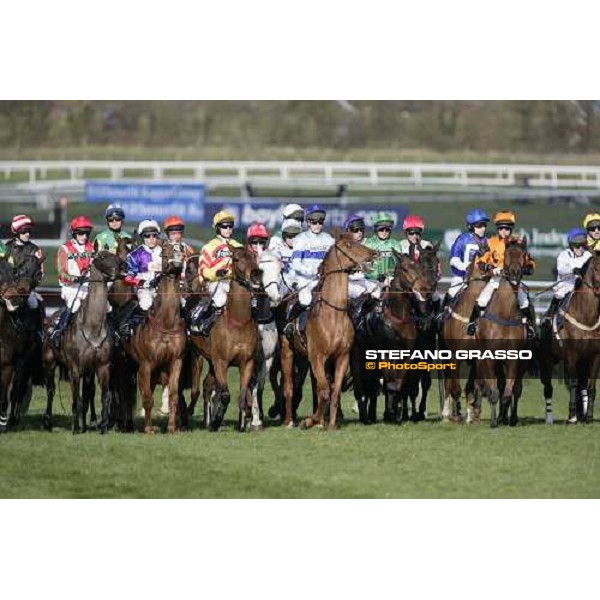 the start of The William Hill Trophy Cheltenham, 13th march 2007 ph. Stefano Grasso