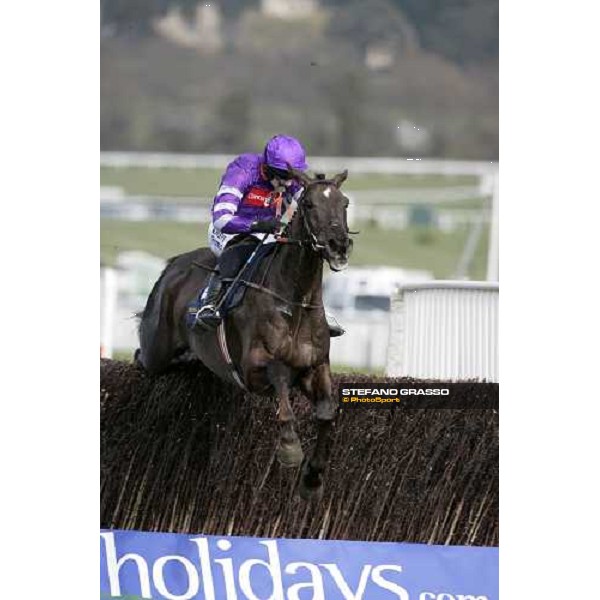 Ruby Walsh on Denman jumps the last fence and goes to win the Royal and Sunalliance Chase Cheltenham, 2nd day - The Festival, 14th march 2007 ph. Stefano Grasso