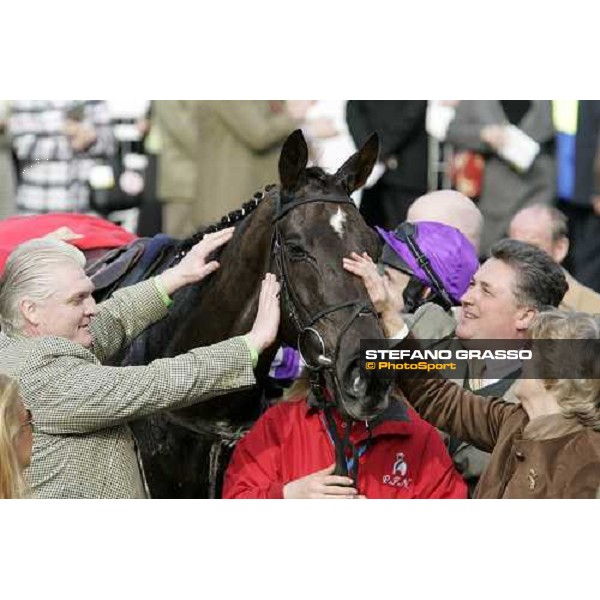 many caressess for Denman by Paul Nicholls and his connection after the victory in the Royal and Sunalliance Chase Cheltenham, 2nd day - The Festival, 14th march 2007 ph. Stefano Grasso