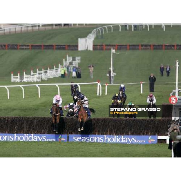 Robert Thornton on Voy Por Ustedes (left) jumps the last fence with Dempsey at right and goes to win the Seasons Holidays Queen Mother Champion Steeple Chase Cheltenham, 2nd day - The Festival, 14th march 2007 ph. Stefano Grasso