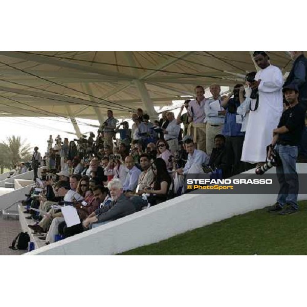 the international press looking at morning track works at Godolphin stables Dubai, Al Quoz 28th march 2007 ph. Stefano Grasso