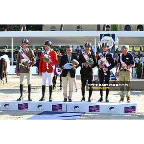 CSIO of Rome -FEI Nations Cup - Italia wins FEI Nations Cup - Alberto Zorzi, Piergiorgio Bucci, Lorenzo de Luca, Bruno Chimirri, Giuseppe Bicocchi and Roberto Arioldi - Rome, Piazza di Siena - 26 May 2017 - ph.Mario Grassia