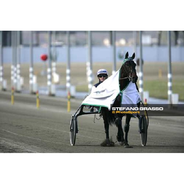 Pekka Korpi with Express Merett parades after winning the Gran Premio Cittˆ di Torino Torino, 9th april 2007 ph. Stefano Grasso