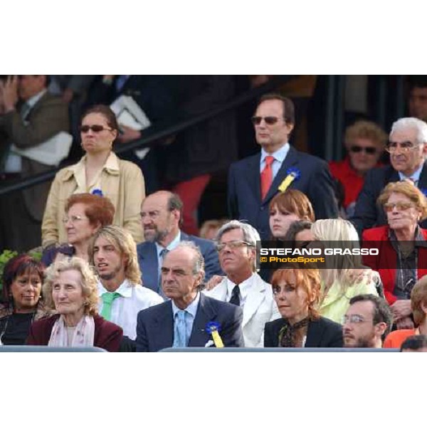 tribuna d\'onore On.Pescante e Claudio Baglioni Rome Capannelle 16th may 2004 ph. Stefano Grasso