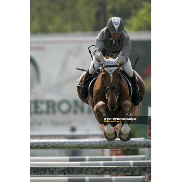 Gianni Govoni on Joyau d\'Opal at Campionato Italiano Assoluto 2007 Busto Arsizio, 22 april 2007 ph. Stefano Grasso