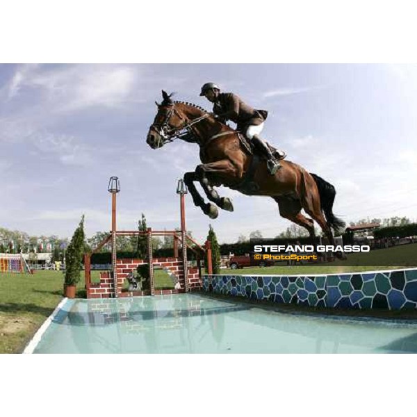 Campionato Italiano Assoluto Salto Ostacoli Juan Carlos Garcia on Toronto Van de Padenborre Busto Arsizio, 24th april 2007 ph. Stefano Grasso