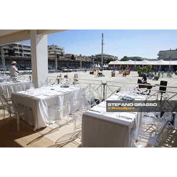 LGCT of Cannes - A view of the VIP lounge and the food service - Cannes, Stade des Hesperyde - 10 June 2017 - ph.Mario Grassia/LGCT