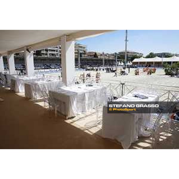 LGCT of Cannes - A view of the VIP lounge and the food service - Cannes, Stade des Hesperyde - 10 June 2017 - ph.Mario Grassia/LGCT