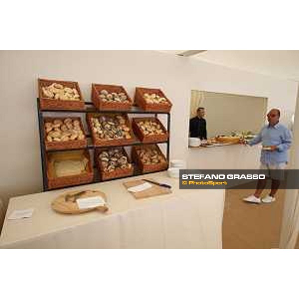 LGCT of Cannes - A view of the VIP lounge and the food service - Cannes, Stade des Hesperyde - 10 June 2017 - ph.Mario Grassia/LGCT