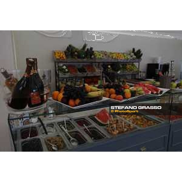 LGCT of Cannes - The food service at VIP lounge - Cannes, Stade des Hesperyde - 9 June 2017 - ph.Stefano Grasso/LGCT