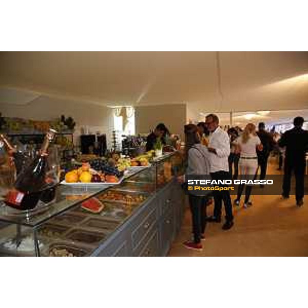 LGCT of Cannes - The food service at VIP lounge - Cannes, Stade des Hesperyde - 9 June 2017 - ph.Stefano Grasso/LGCT