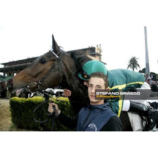 Piero Convertino kisses Docksil after winning of Premio Carlo Chiesa Rome Capannelle 29th april 2007 ph. Stefano Grasso