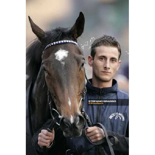 close up for Docksil and his groom winners of Premio Carlo Chiesa Rome Capannelle 29th april 2007 ph. Stefano Grasso