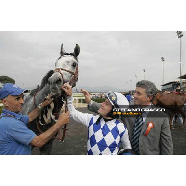 Mirco Demuro and Andrea Scarpellini with Vol de Nuit after winning the Premio Signorino Rome Capannelle 29th april 2007 ph. Stefano Grasso