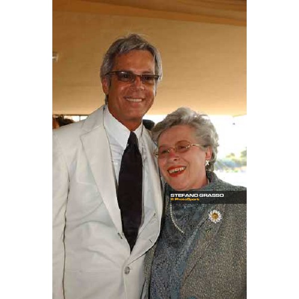on. MAria Pia Garavaglia and Claudio Baglioni Premio Presidente della Repubblica Rome Capannelle 16th may 2004 ph. Stefano Grasso