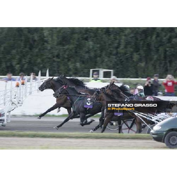 start of the final of 58¡ Gran Premio Lotteria Napoli, 6th may 2007 ph. Stefano Grasso