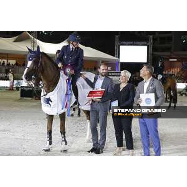 LGCT of Cannes - Class 9 - Lorenzo de Luca on Halifax van het Kluzeibos wins prix OFFICE DU TOURISME DE L\'ILE MAURICE | AIR MAURITIUS - Cannes, Stade des Hesperyde - 9 June 2017 - ph.Stefano Grasso/LGCT