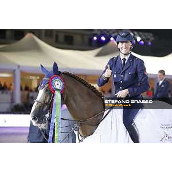 LGCT of Cannes - Class 9 - Lorenzo de Luca on Halifax van het Kluzeibos wins prix OFFICE DU TOURISME DE L\'ILE MAURICE | AIR MAURITIUS - Cannes, Stade des Hesperyde - 9 June 2017 - ph.Stefano Grasso/LGCT