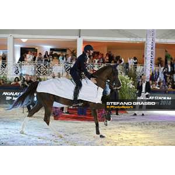 LGCT of Cannes - Class 9 - Lorenzo de Luca on Halifax van het Kluzeibos wins prix OFFICE DU TOURISME DE L\'ILE MAURICE | AIR MAURITIUS - Cannes, Stade des Hesperyde - 9 June 2017 - ph.Stefano Grasso/LGCT