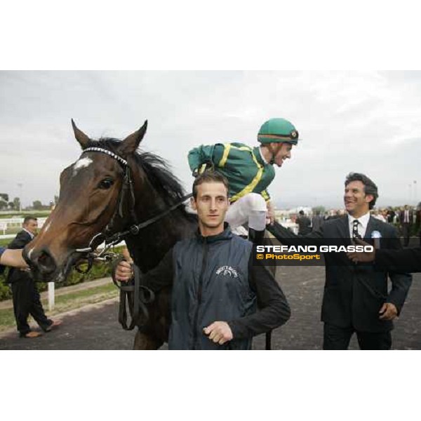 Piero Convertino and Bruno Grizzetti with Docksil after winning the Premio Carlo Chiesa Roma, 30 aprile 2007 ph. Stefano Grasso