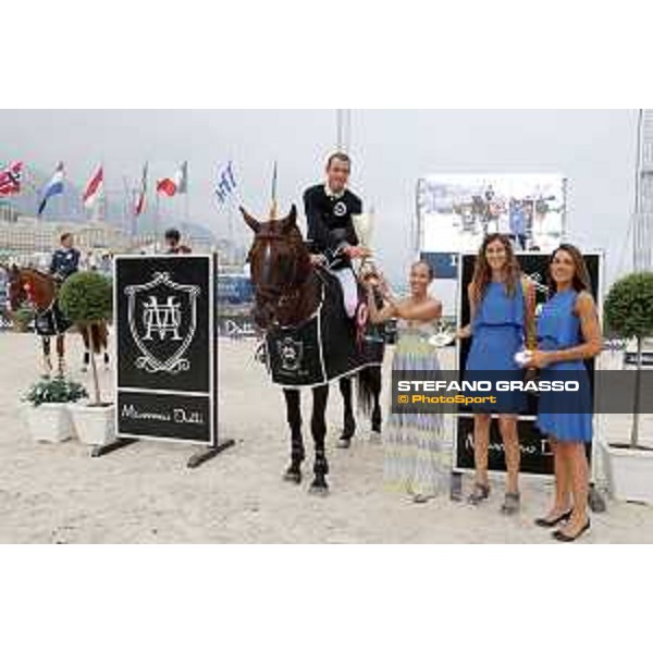 LGCT of Monaco - Class 5 - Prize giving ceremony - Gregory Wathelet on Eldorado van het Vijverhof - Monaco, Port Hercule, 23rd june 2017 - ph.Mario Grassia/LGCT