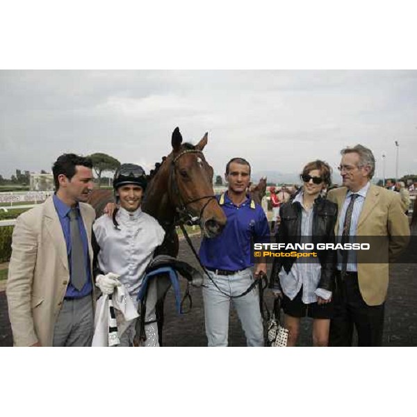 group photo for Samya\'s connection winner of Premio Torricola with MArco Monteriso and Mil Borromeo Roma, 30 aprile 2007 ph. Stefano Grasso