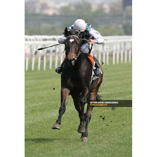 Stefano Landi with Amaldi wins Premio Federippodromi beating Gabriele Bietolini on Olmedom Roma, 30 aprile 2007 ph. Stefano Grasso