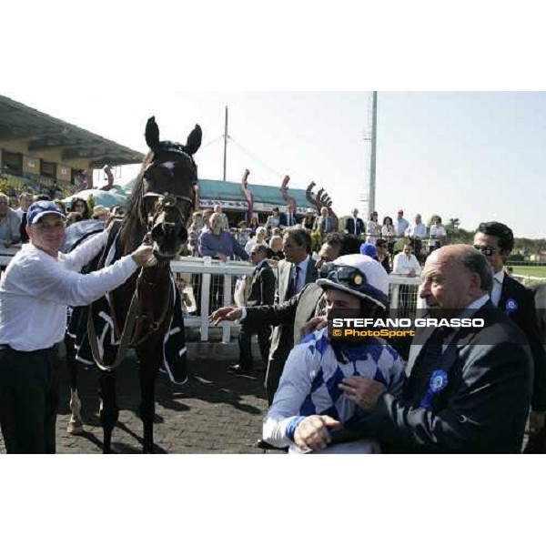 giving prize for Distant Way connection winners of Premio Presidente della Repubblica At The Races with Mirco Demuro and Andrea Scarpellini Rome, 13th may 2007 ph. Stefano Grasso