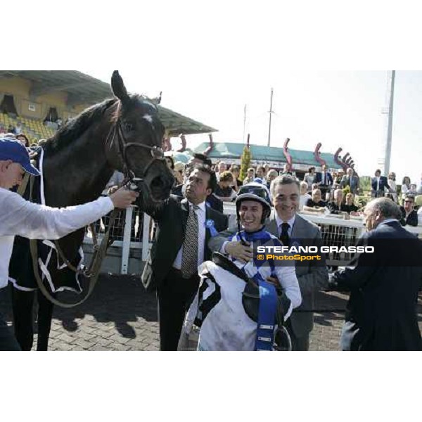 giving prize for Distant Way connection winners of Premio Presidente della Repubblica At The Races with Mirco Demuro and Andrea Scarpellini Rome, 13th may 2007 ph. Stefano Grasso