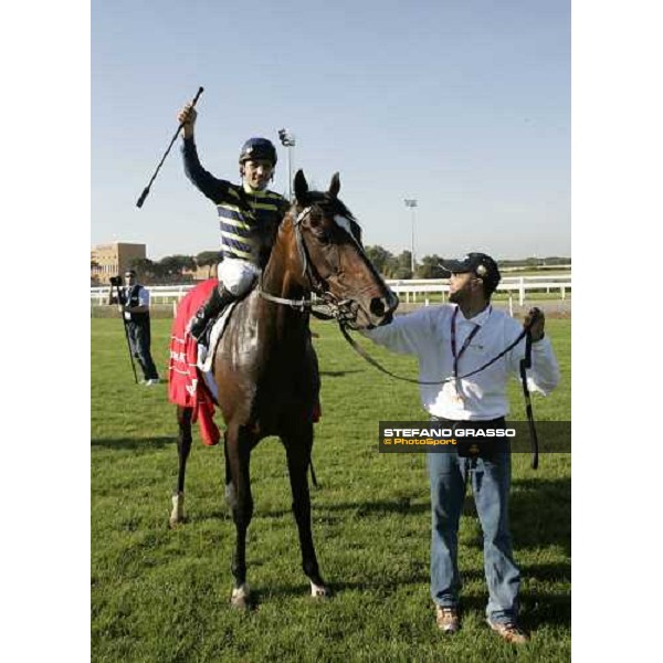 Dario Vargiu triumphing on Lokaloka after winning the Premio Regina Elena Emirates Airlines Rome, 13th may 2007 ph. Stefano Grasso