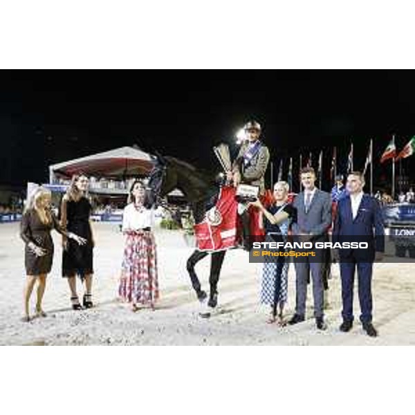 LGCT of Monaco - Grand Prix - Prize giving ceremony - Alberto Zorzi receives the trophy from Princess Charlotte, H.R.H. Princess Caroline of Monaco, Diane Fissore, Lars Windhorst, Ingeborga Daipkunaite and David Auberson - Monaco, Port Hercule - 24 June 2017 - ph.Stefano Grasso/LGCT