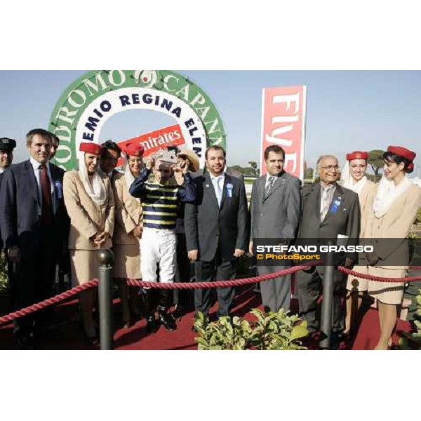 giving prize of Premio Regina Elena Emirates Airlines won by Dario Vargiu on Lokaloka Rome, 13th may 2007 ph. Stefano Grasso