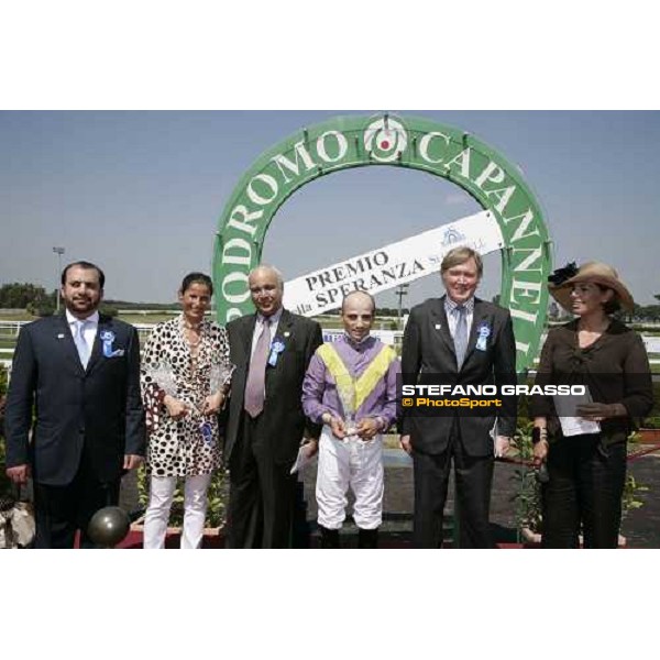 giving prize of Premio della Speranza - Shadwell Stud won by Robybat Rome, 13th may 2007 ph. Stefano Grasso