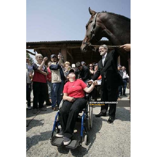 Varenne ammirato dai suoi fans Vigone (To), 19th may 2007 ph. Stefano Grasso