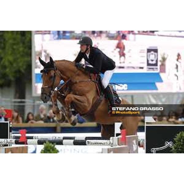 LGCT of Paris Eiffel - Class 5 - Kevin Staut on Silver Deux de Virton HDC - Paris,30th june 2017 - ph.Stefano Grasso/LGCT