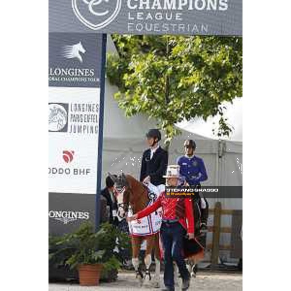 LGCT of Paris Eiffel - Class 5 - Prize giving ceremony - Pieter Devos on Apart wins the class presented by Oddo - Paris,30th june 2017 - ph.Stefano Grasso/LGCT