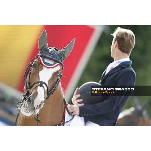 LGCT of Paris Eiffel - Class 5 - Prize giving ceremony - Pieter Devos on Apart wins the class presented by Oddo - Paris,30th june 2017 - ph.Stefano Grasso/LGCT
