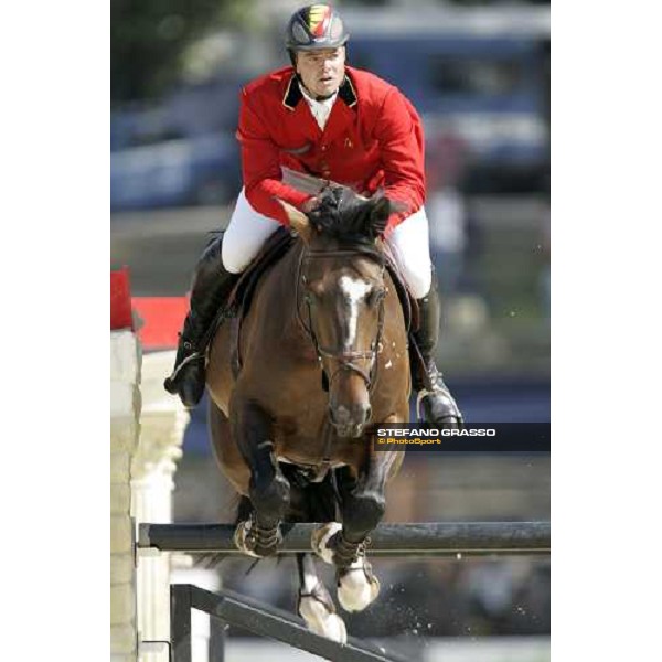 Francois MAthy jr. on Ivoire du Rouet 75¡ Csio - Samsung Nation\'s Cup Rome, 25th may 2007 ph. Stefano Grasso
