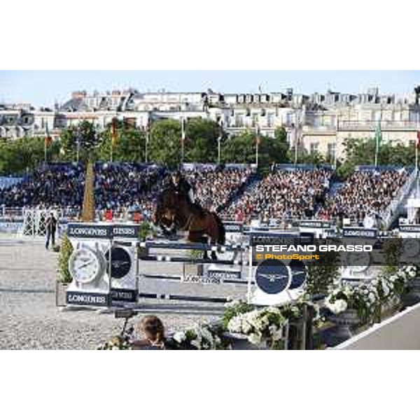 LGCT of Paris Eiffel - Grand Prix - Maikel van der Vleuten on VDL Groep Verdi TN NOP - Paris, 1st july 2017 - ph.Stefano Grasso/LGCT