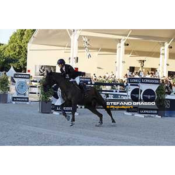 LGCT of Paris Eiffel - Grand Prix - Harrie Smolders on Don VHP Z - Paris, 1st july 2017 - ph.Stefano Grasso/LGCT
