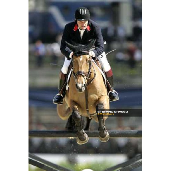 Robert Smith on Ronaldo 75¡ Csio - Samsung Nation\'s Cup Rome, 25th may 2007 ph. Stefano Grasso