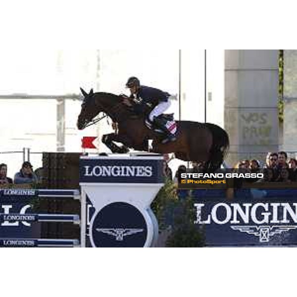 LGCT of Paris Eiffel - Grand Prix - Bertram Allen on Izzy by Picobello - Paris, 1st july 2017 - ph.Stefano Grasso/LGCT