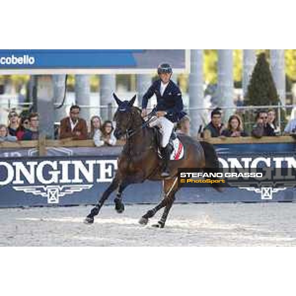 LGCT of Paris Eiffel - Grand Prix - Bertram Allen on Izzy by Picobello - Paris, 1st july 2017 - ph.Stefano Grasso/LGCT